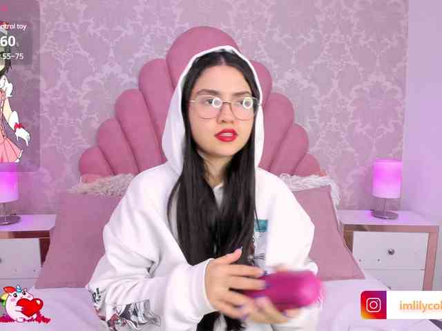 LilyColinns webcam