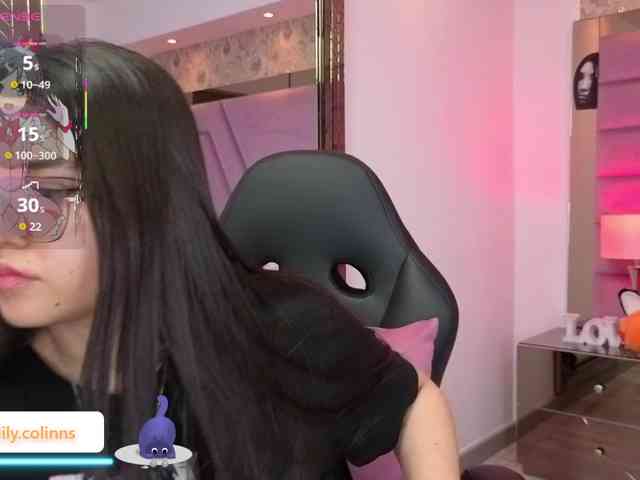 LilyCollinns webcam
