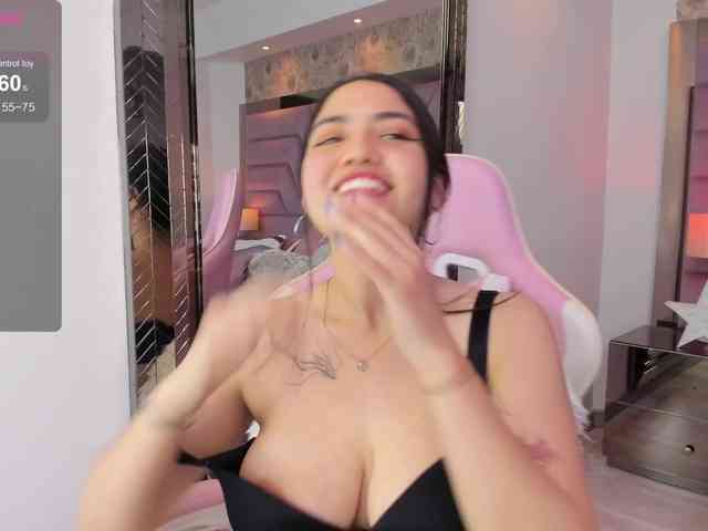 LilyColinns webcam