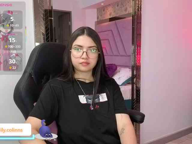 LilyCollinns webcam