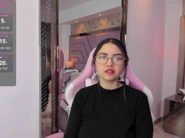 LilyColinns webcam