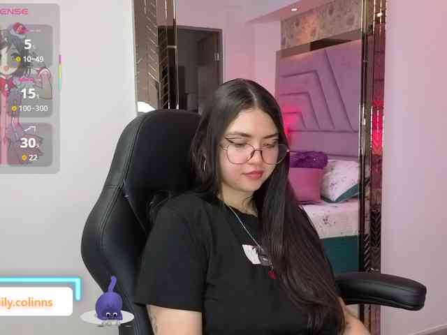 LilyCollinns webcam