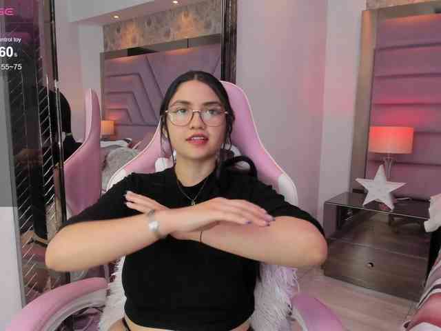 LilyColinns webcam