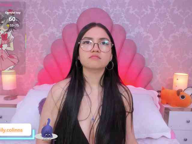 LilyCollinns webcam
