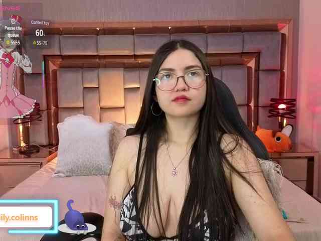 LilyCollinns webcam