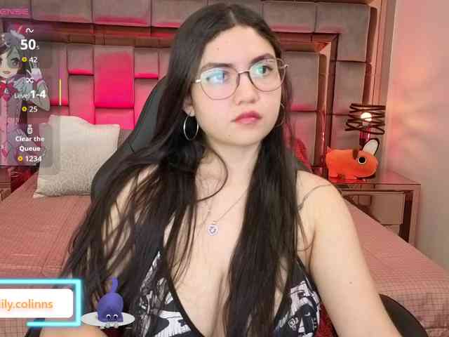LilyCollinns webcam