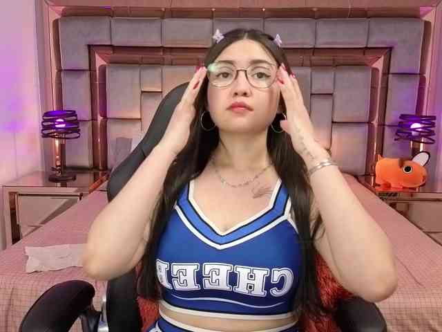 LilyCollinns webcam