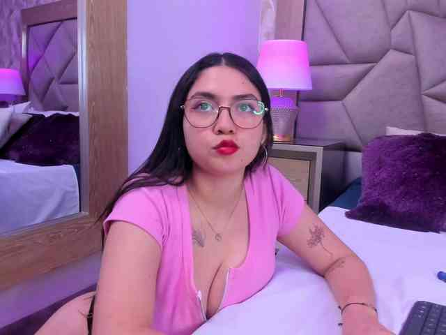 LilyColinns webcam