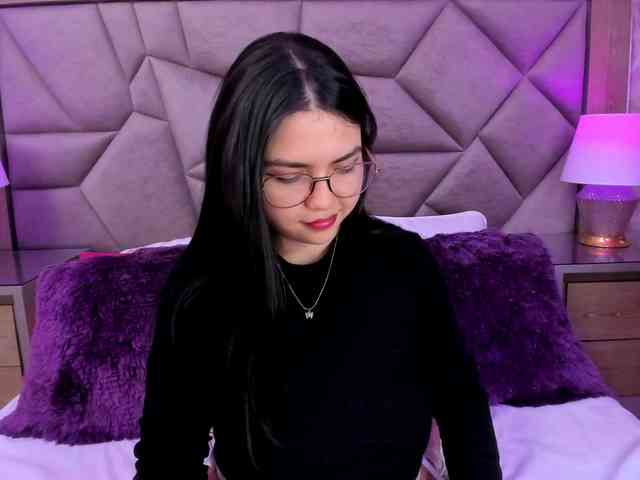 LilyColinns webcam
