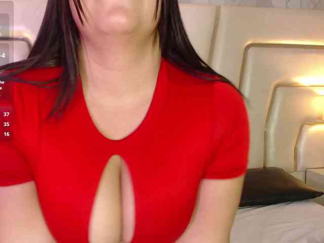 LucyKane webcam