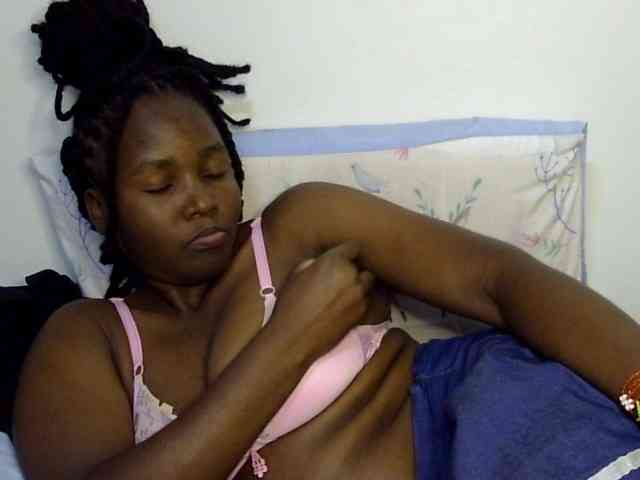 Sweet-ebony20 webcam
