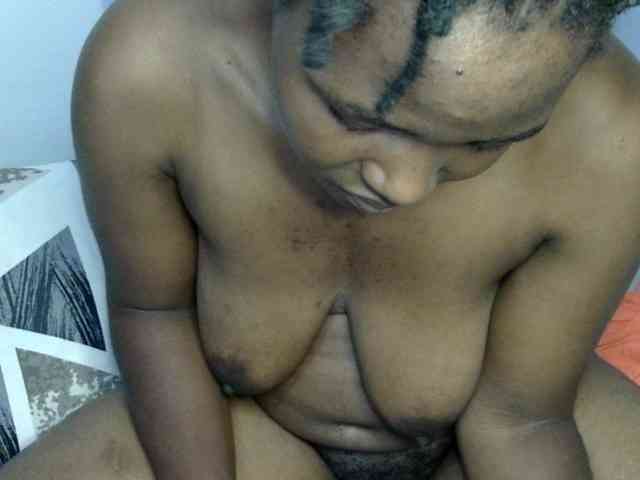 Sweet-ebony20 webcam