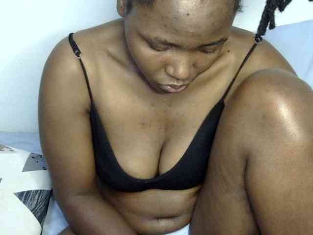 Sweet-ebony20 webcam