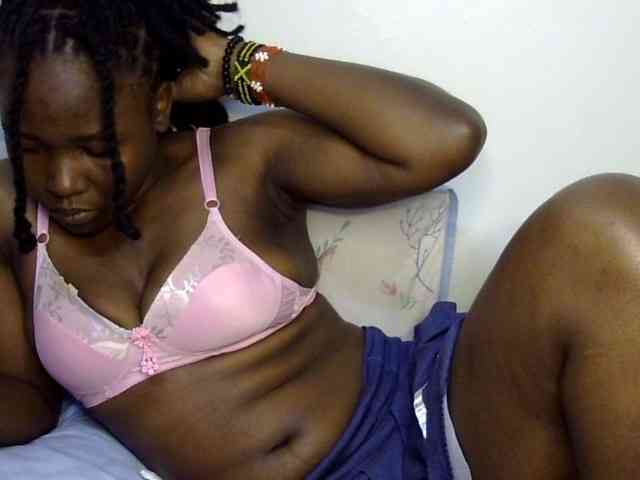 Sweet-ebony20 webcam