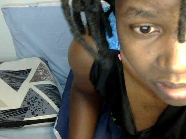 Sweet-ebony20 webcam