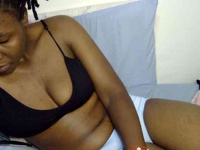 Sweet-ebony20 webcam