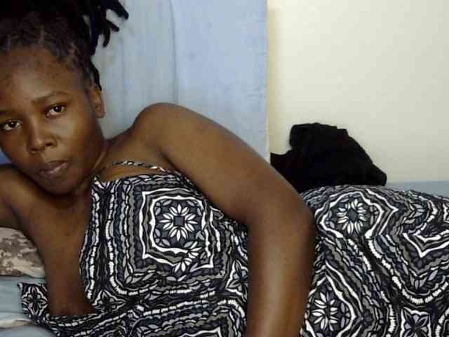 Sweet-ebony20 webcam