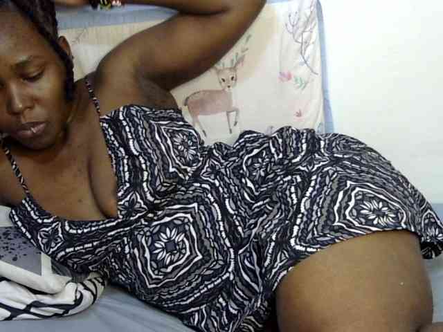 Sweet-ebony20 webcam