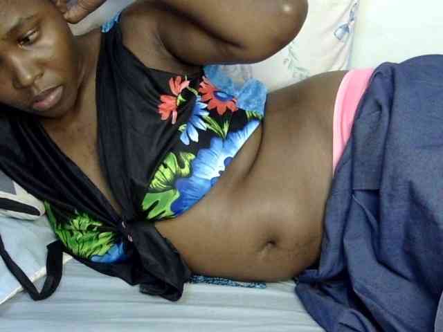 Sweet-ebony20 webcam