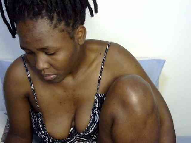 Sweet-ebony20 webcam