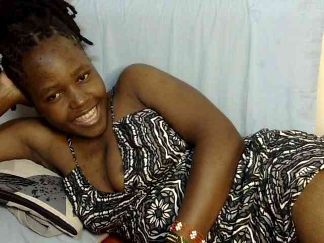 Sweet-ebony20 webcam
