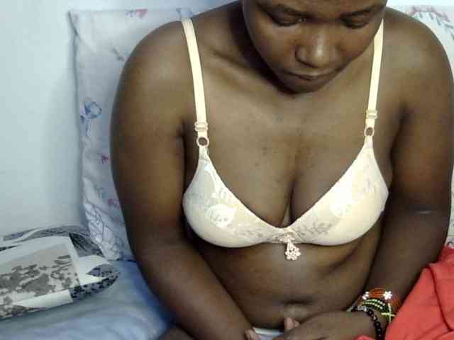 Sweet-ebony20 webcam