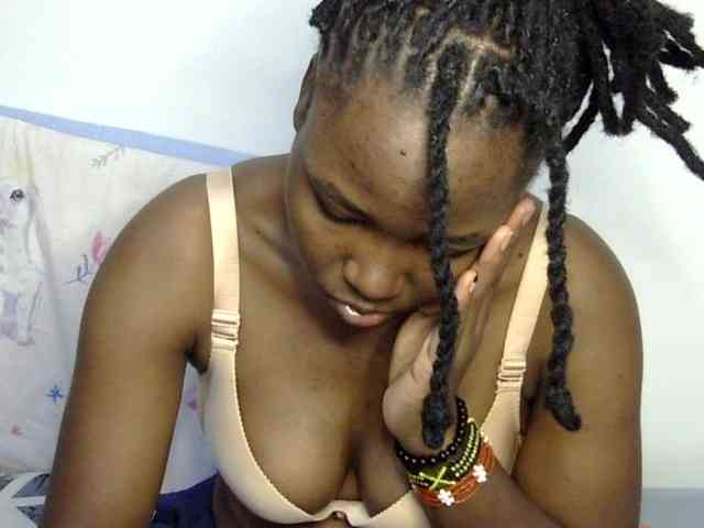 Sweet-ebony20 webcam