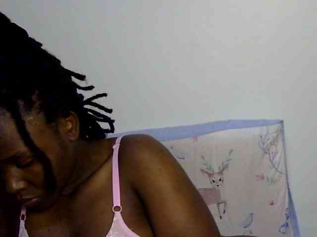 Sweet-ebony20