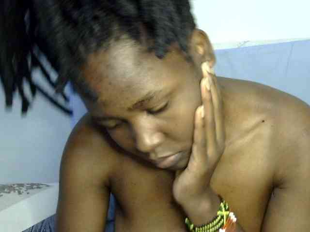 Sweet-ebony20 webcam