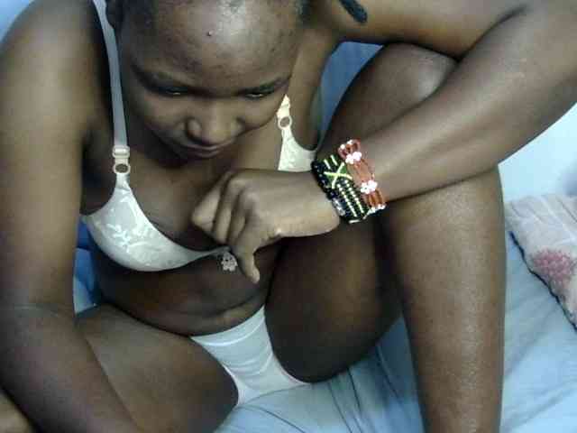 Sweet-ebony20 webcam