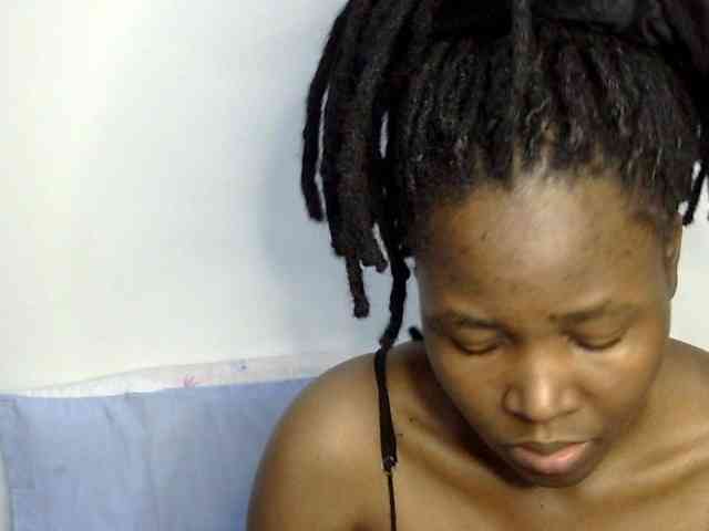 Sweet-ebony20 webcam