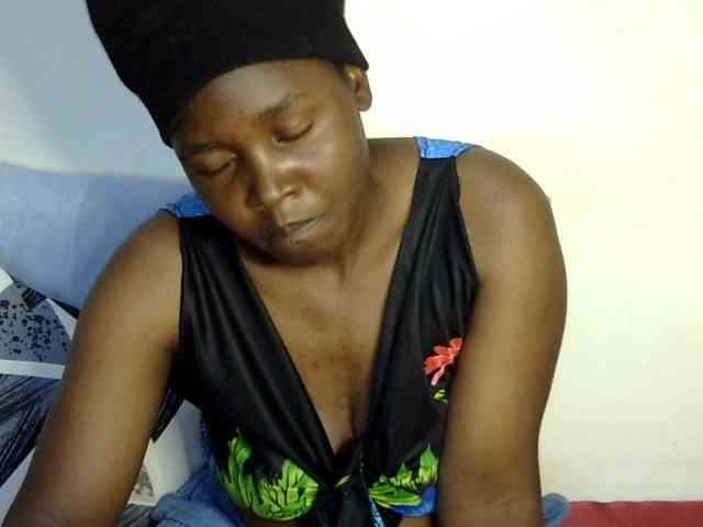 Sweet-ebony20 webcam