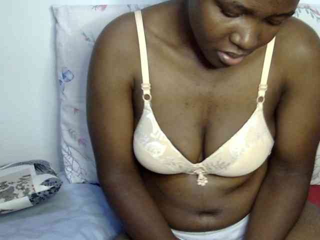 Sweet-ebony20 webcam