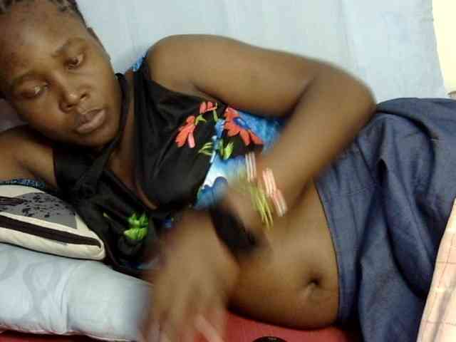 Sweet-ebony20 webcam