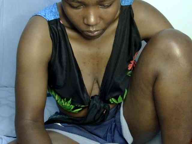 Sweet-ebony20 webcam