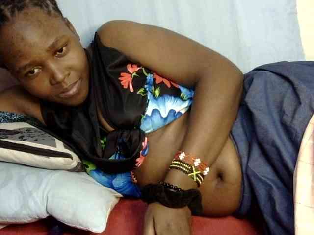 Sweet-ebony20 webcam