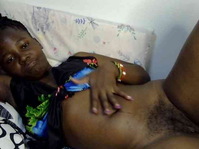 Sweet-ebony20 webcam