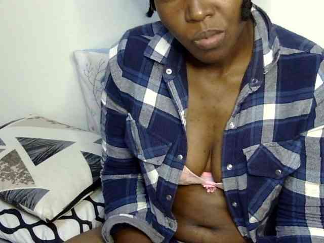 Sweet-ebony20 webcam