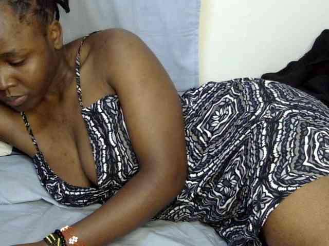Sweet-ebony20 webcam