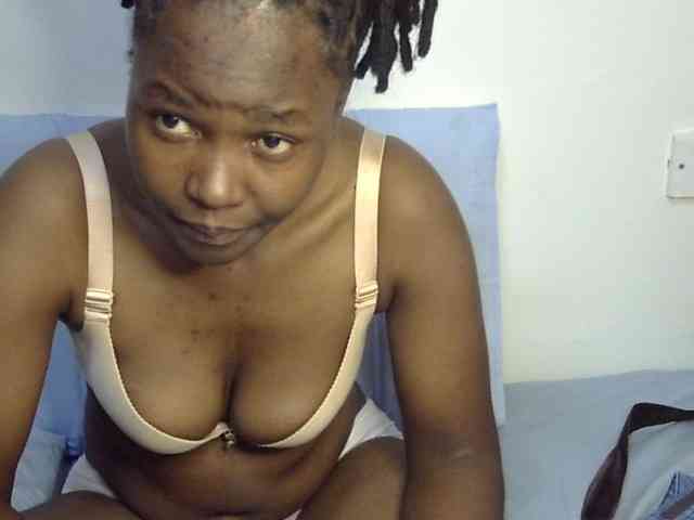 Sweet-ebony20 webcam