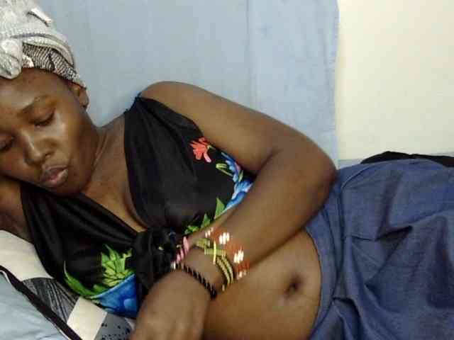 Sweet-ebony20 webcam