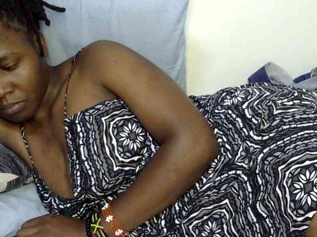Sweet-ebony20 webcam