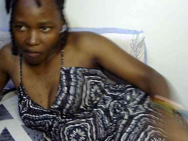 Sweet-ebony20 webcam