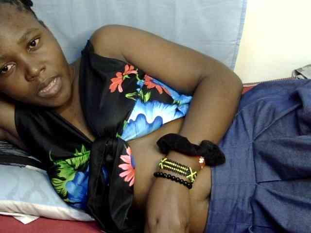 Sweet-ebony20 webcam