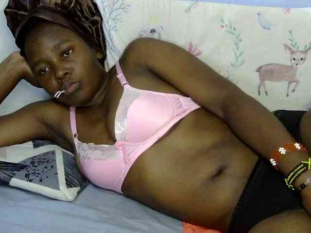 Sweet-ebony20 webcam