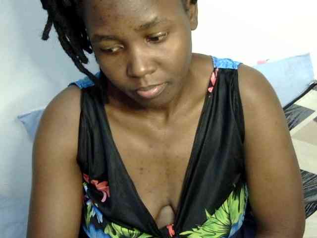 Sweet-ebony20 webcam
