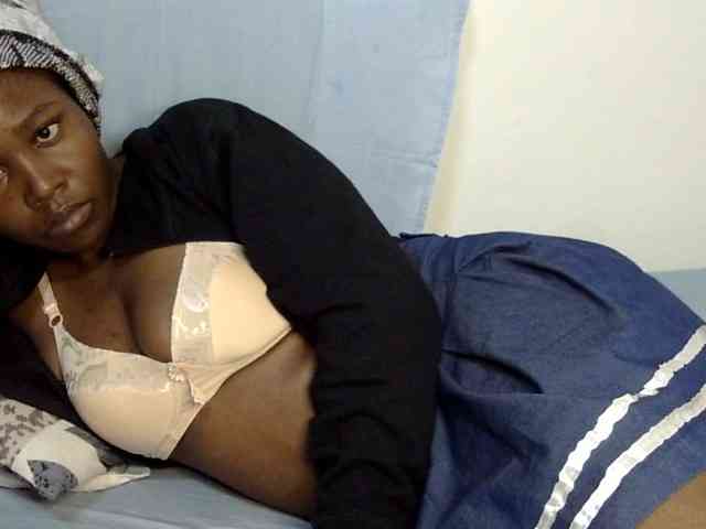 Sweet-ebony20 webcam