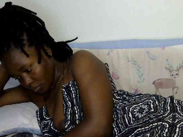 Sweet-ebony20 webcam
