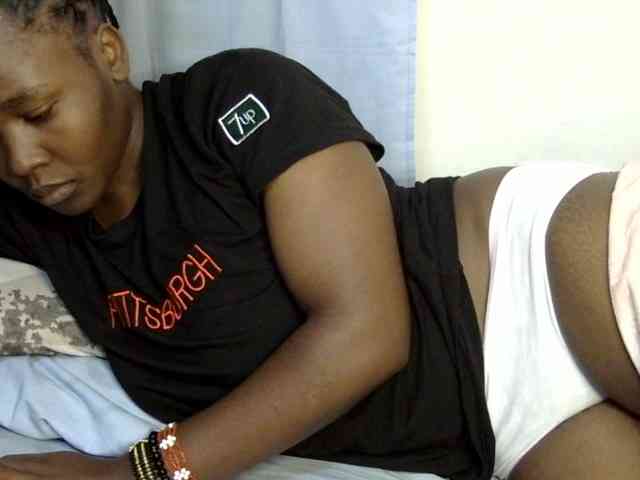 Sweet-ebony20 webcam