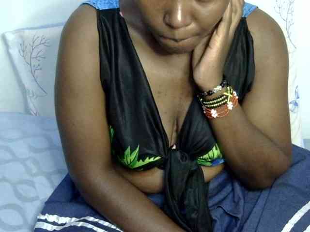 Sweet-ebony20